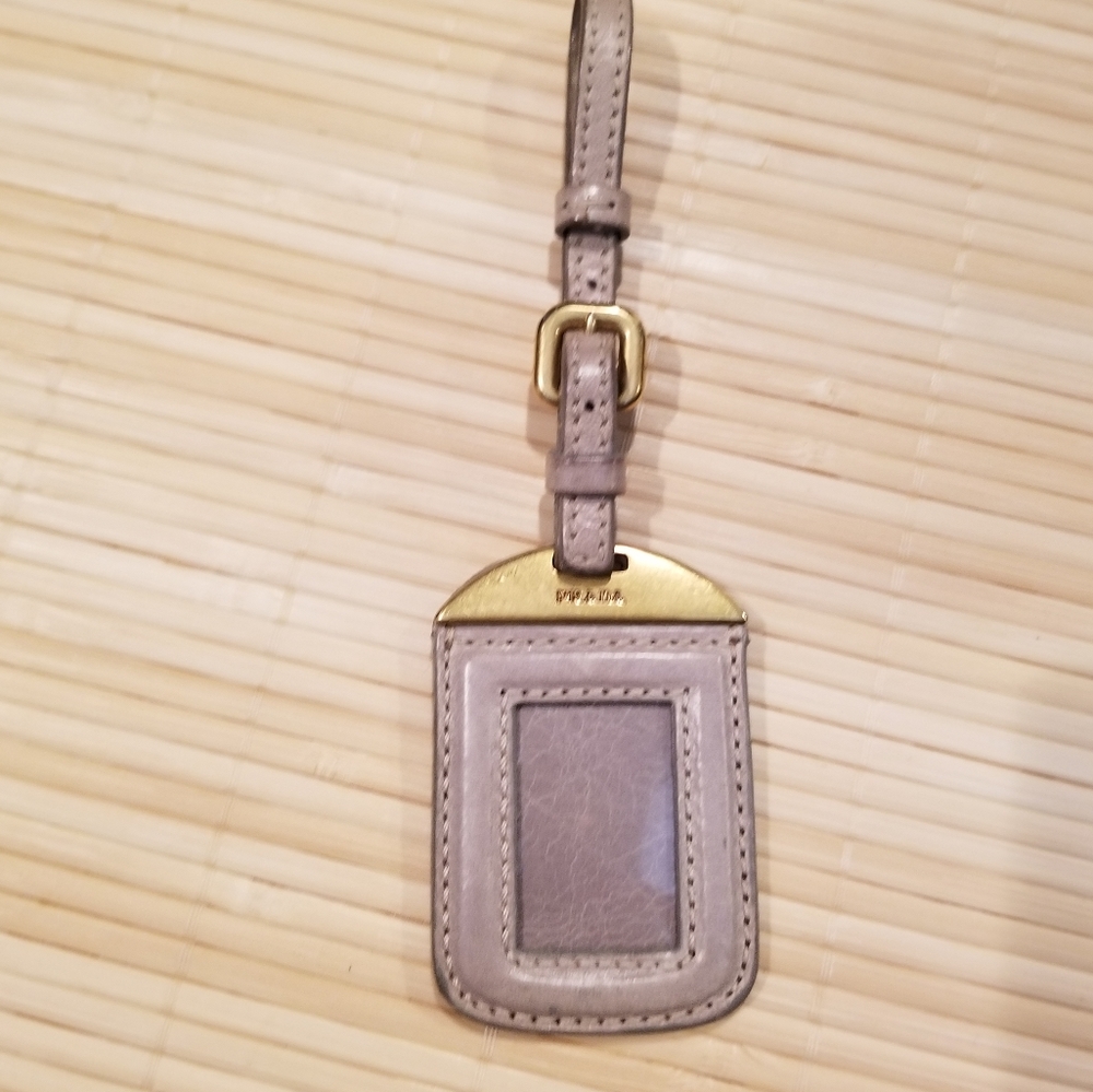PRADA Beautiful Nametag Charm - Picture 10 of 12